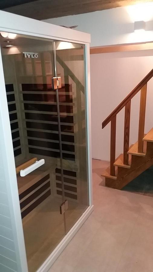 Reve Gourmand Bed & Breakfast Боранг Екстериор снимка